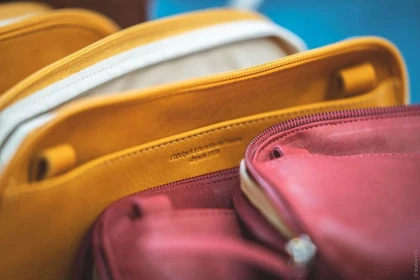 Visite d'une maroquinerie - Les Ateliers Fourès - Expérience Tarn